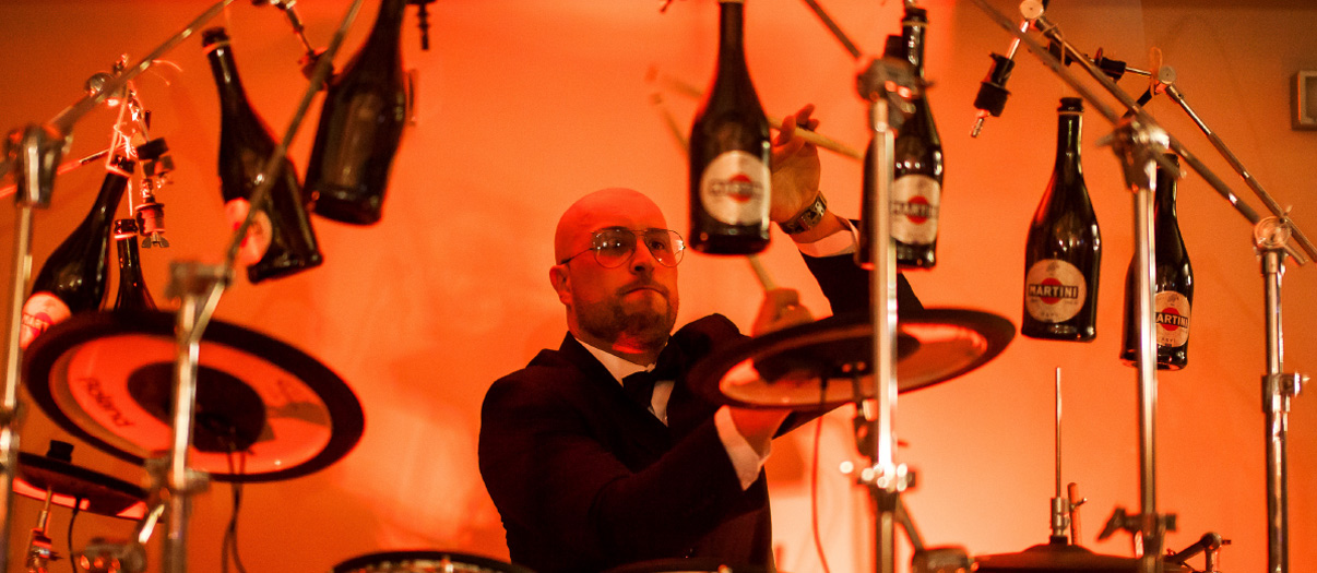 batterista live bottiglie martini