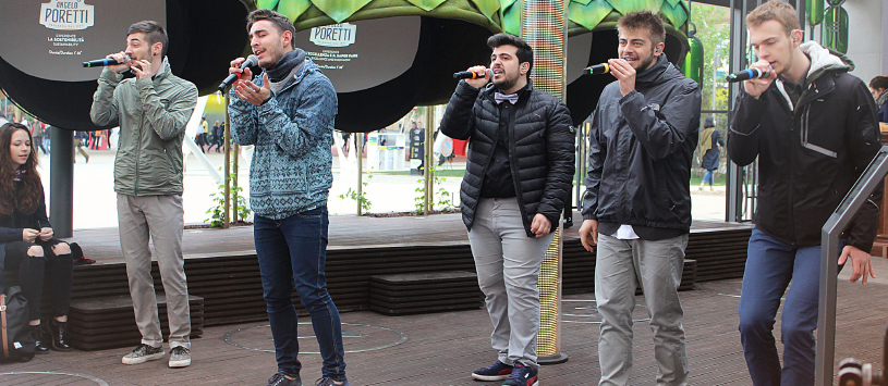 esibizione live cantanti