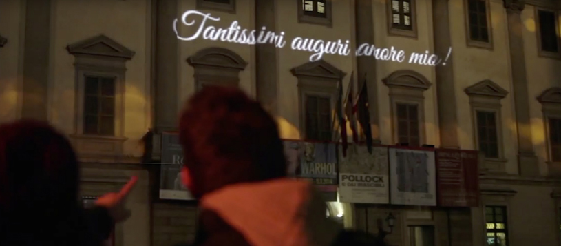 video mapping auguri